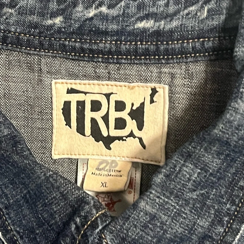 True Religion distressed denim shirt sz x large